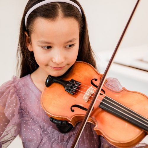 Girls Violin Lessons